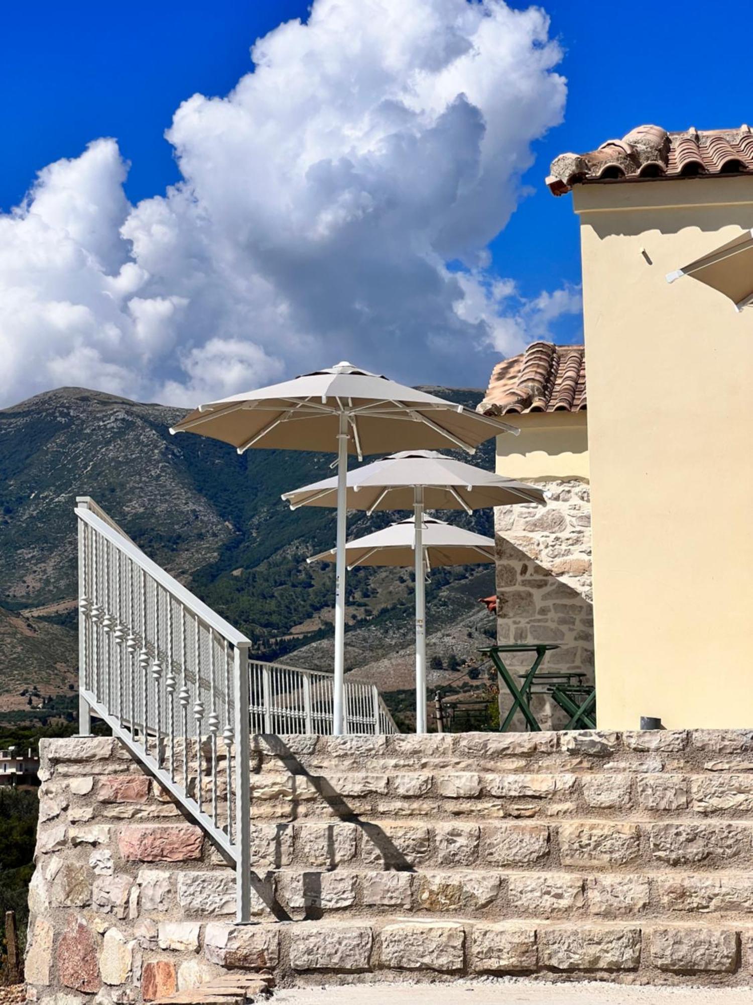 Appartamento Kalesma Himare Esterno foto