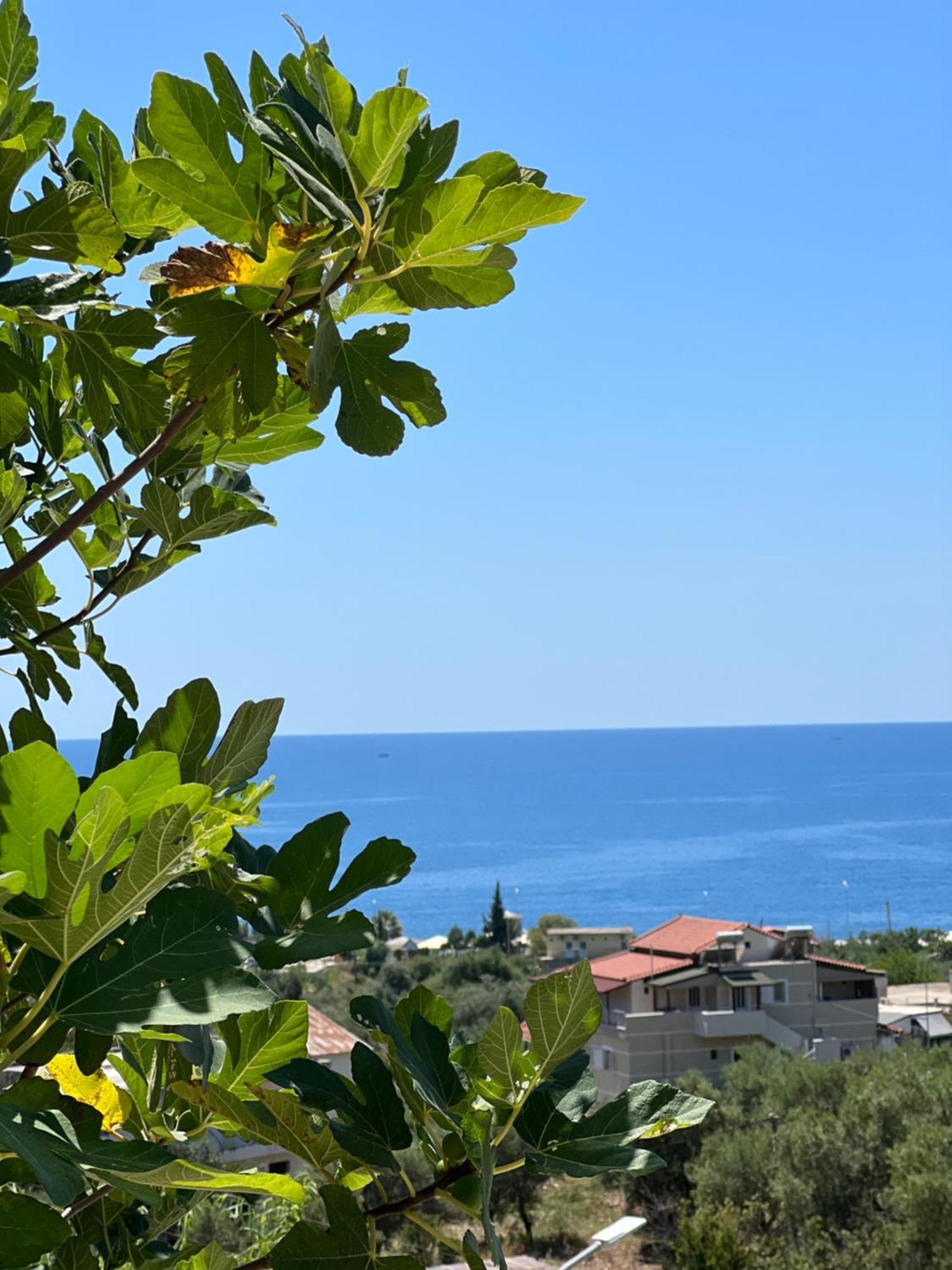 Appartamento Kalesma Himare Esterno foto