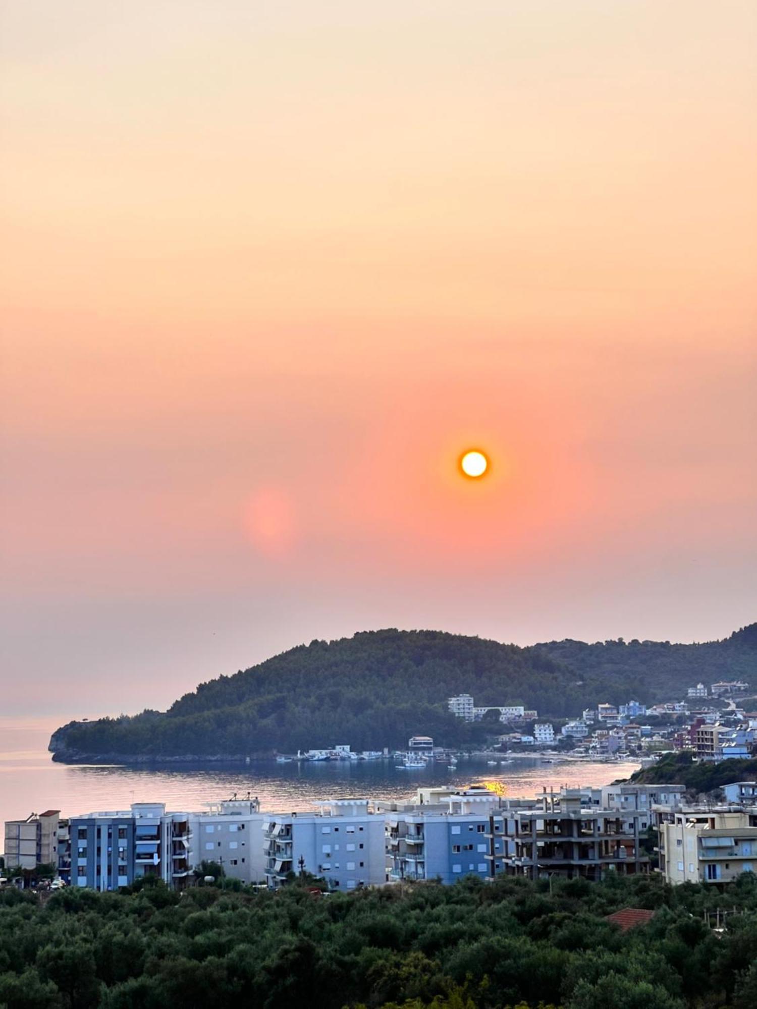 Appartamento Kalesma Himare Esterno foto
