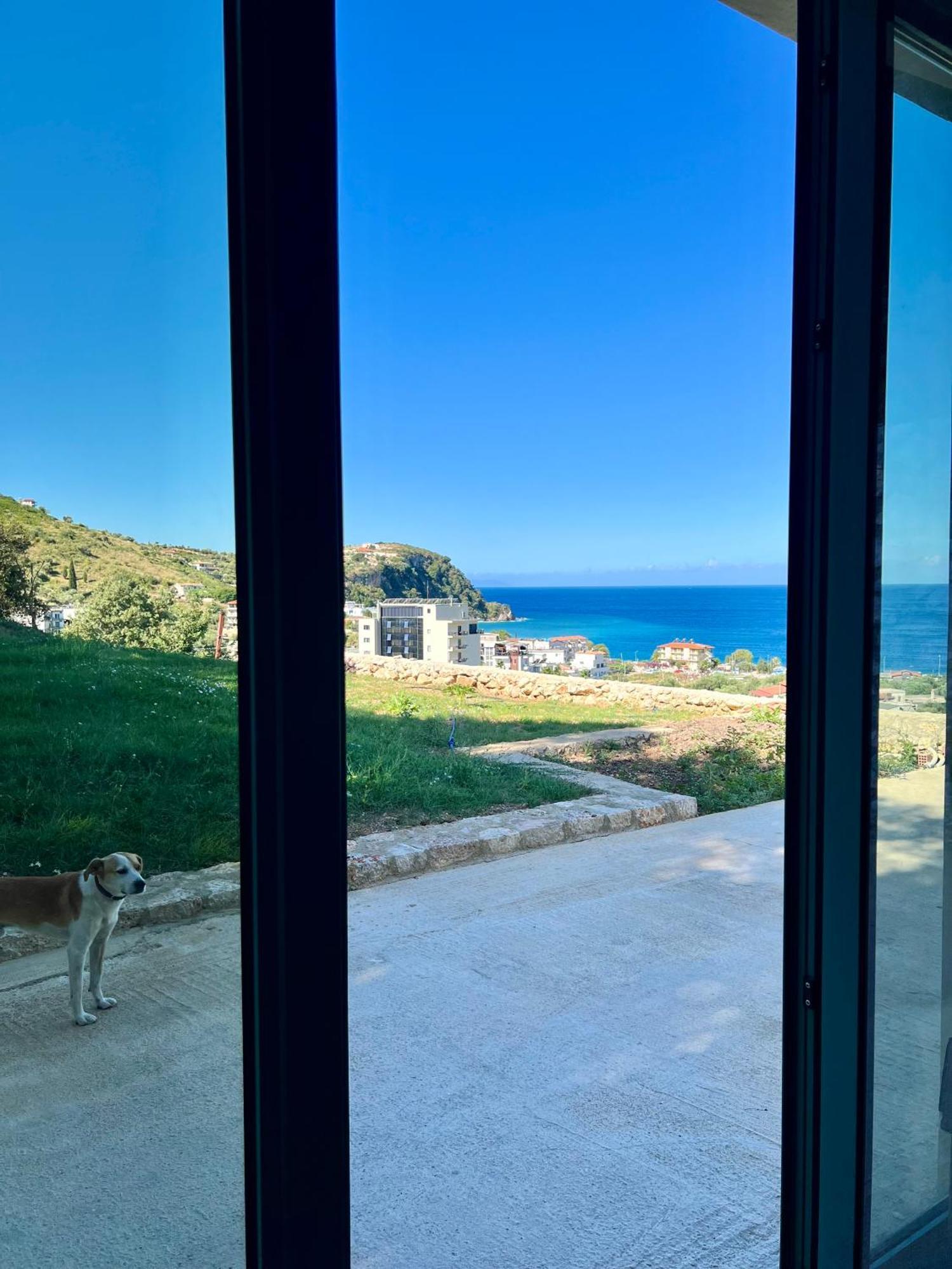 Appartamento Kalesma Himare Esterno foto