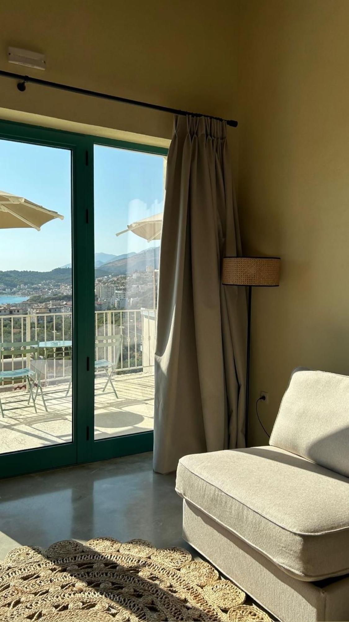 Appartamento Kalesma Himare Esterno foto