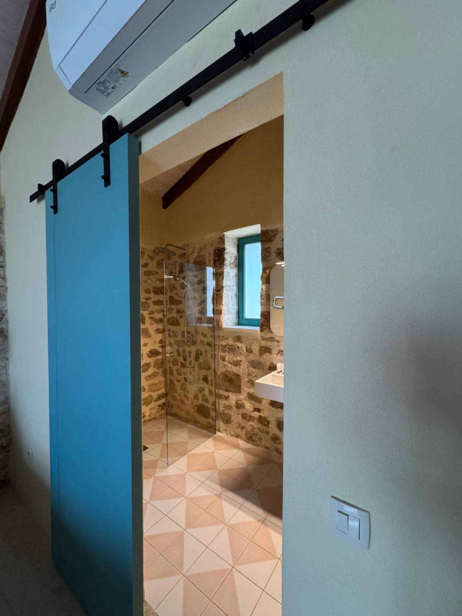 Appartamento Kalesma Himare Esterno foto